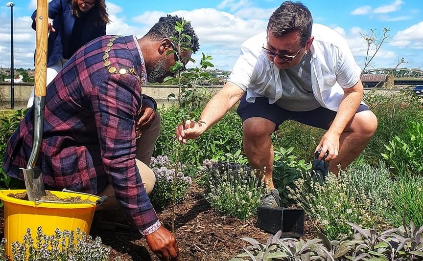 FoRCE Chair and Deputy Mayor planting at the Sensory Garden dedication ceremony